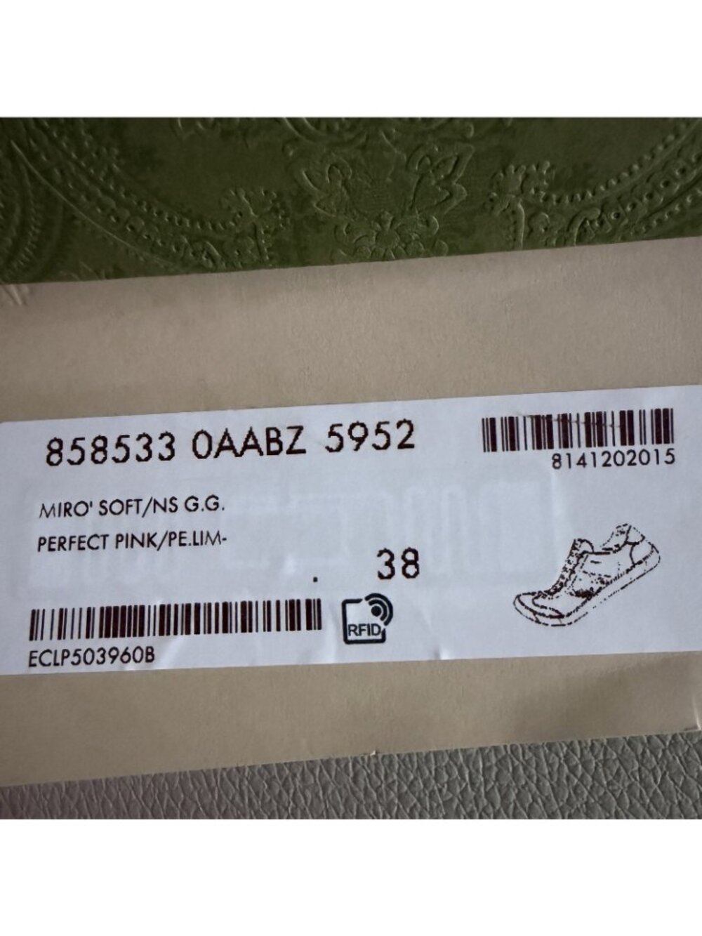 NEW Gucci Women's Sneakers Pink G74 Leather Web White size 38 8 US - Picture 9 of 10